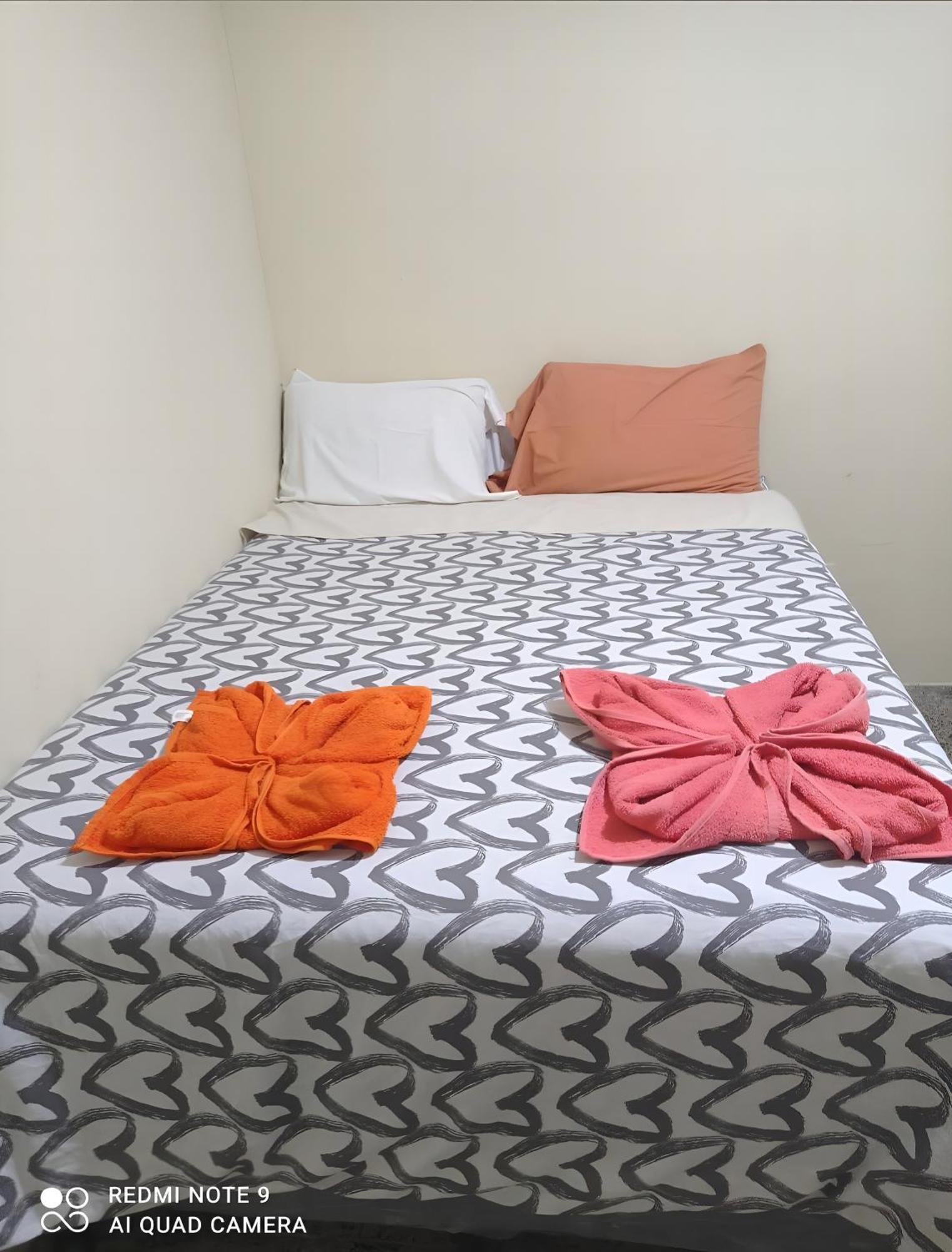 Hostal The Friends Panajachel Luaran gambar