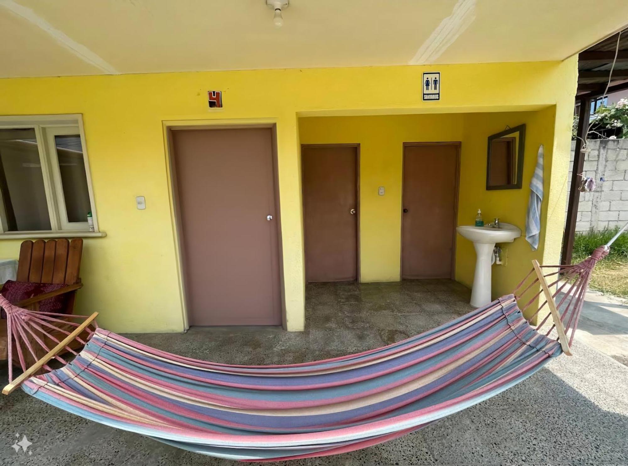 Hostal The Friends Panajachel Luaran gambar
